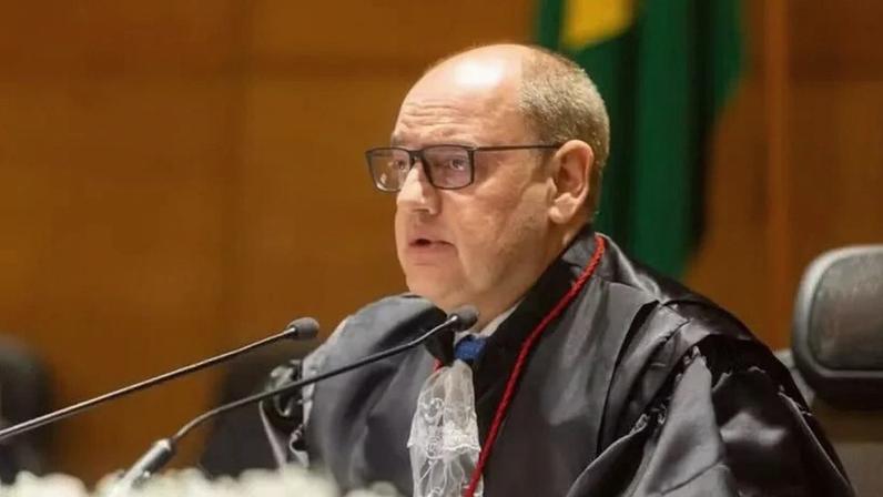 Ricardo Couto, 61 anos, assumiu o governo do RJ depois da renúncia de Cláudio Castro