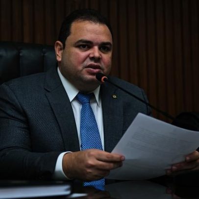 Roberto Cidade assume governo do Amazonas após eleição indireta