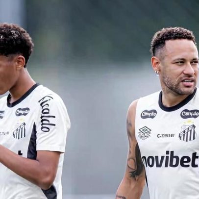 Neymar acerta rasteira e se desentende com Robinho Jr. em treino do Santos