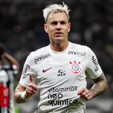 Róger Guedes teve passagem marcante e artilheira pelo Corinthians