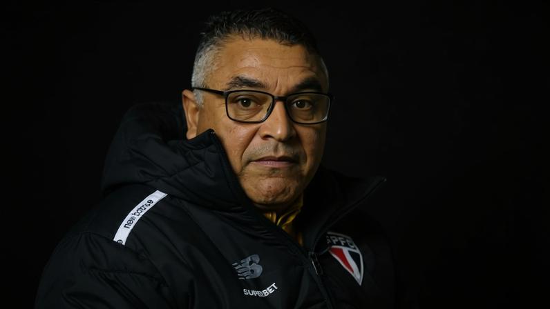 Roger Machado foi demitido do São Paulo após eliminação para o Juventude, na Copa do Brasil