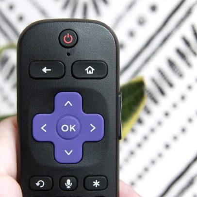 Perdi controles remotos Roku com frequência até encontrar solução simples