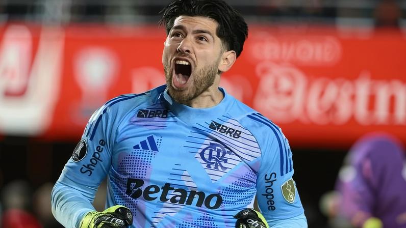 Rossi comemora classificação do Flamengo após jogo contra o Estudiantes pela Libertadores
