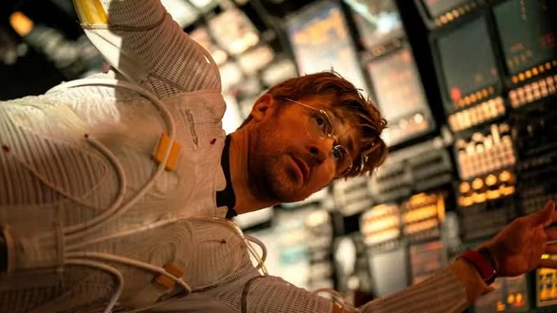 Devoradores de Estrelas é uma adaptação do romance de mesmo nome de Andy Weir — Foto: Reprodução/IMDb