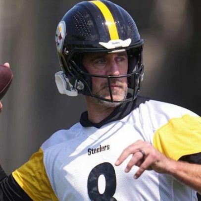 Companheiros do Steelers celebram retorno de Aaron Rodgers a Pittsburgh