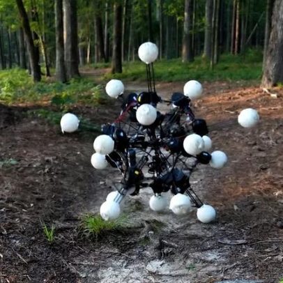 Cientistas desenvolvem robô com 20 pernas; vídeo mostra