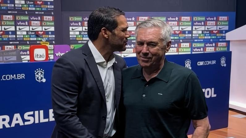 Samir Xaud, presidente da CBF, e Carlo Ancelotti, técnico da seleção