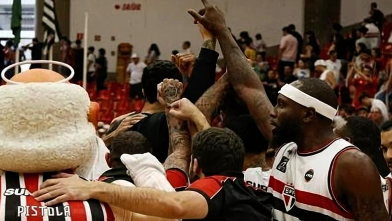 São Paulo teve time de sucesso no NBB