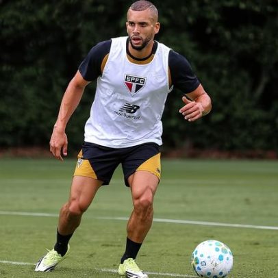 São Paulo encerra contrato com zagueiro Dória