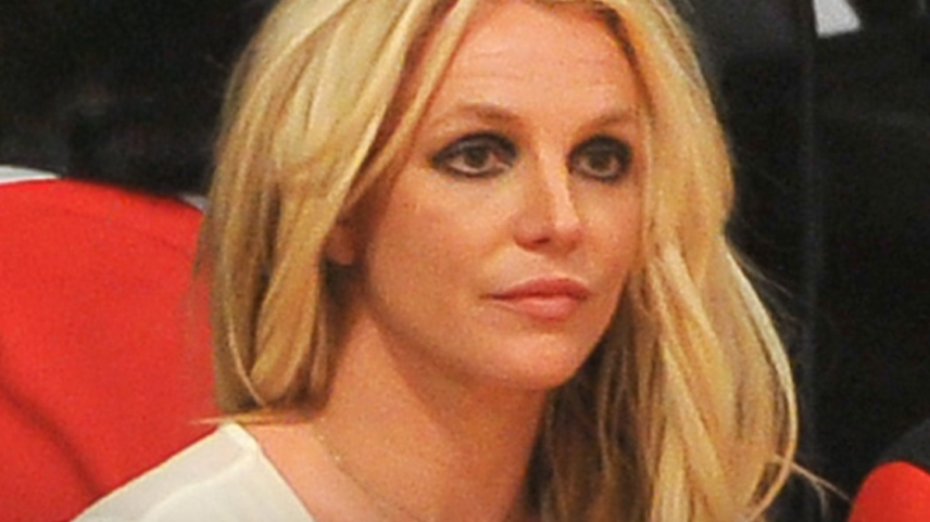 Britney Spears é detida por dirigir sob efeito de álcool