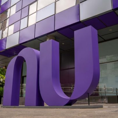 Ações do Nubank caem em Nova York após banco elevar reservas por risco de calote