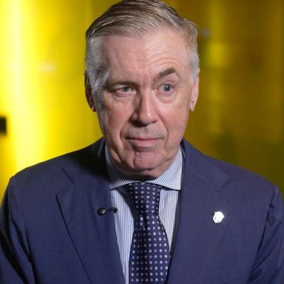 Ancelotti celebra renovação com a CBF e afirma lista para a Copa quase fechada