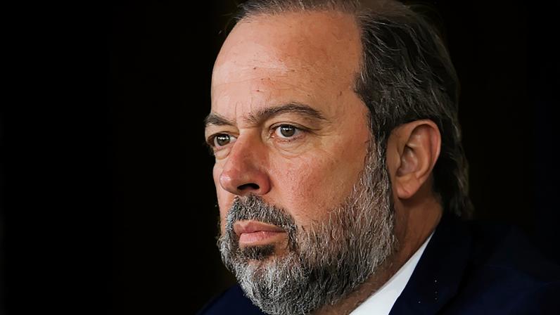 Silveira cancela ida à Câmara e deputados pautam convocação