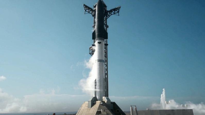 SpaceX lança maior foguete do mundo e avança rumo a missões em Marte