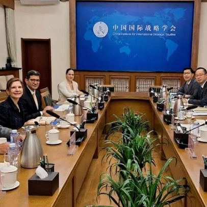Dirigentes da Justiça Militar realizam visita oficial à China