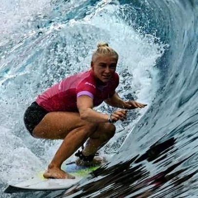 Tati Weston-Webb volta ao Mundial como convidada em Saquarema