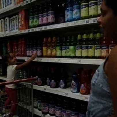 Quaest: 69% dizem que preços dos alimentos subiram no último mês