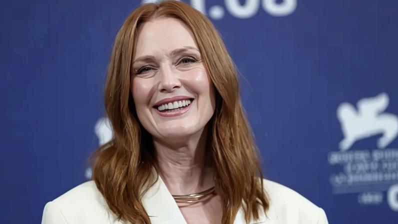 Julianne Moore no Festival de Veneza