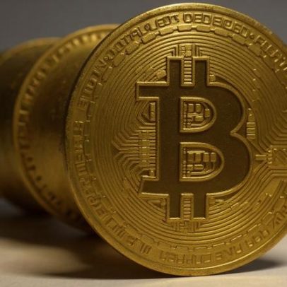 Como investir em um ETF de criptomoedas: guia prático e seguro