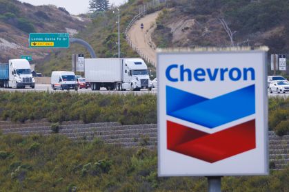 Posto de combustível da Chevron em Encinitas, na Califórnia