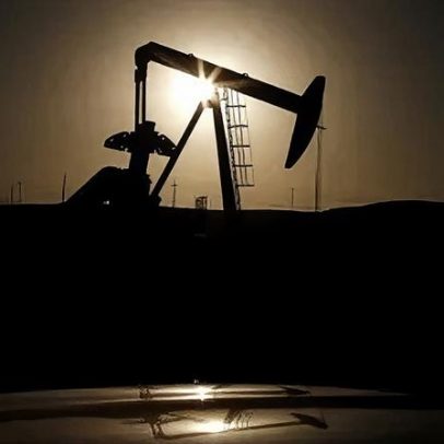 Petróleo avança ante incertezas sobre negociações entre EUA e Irã