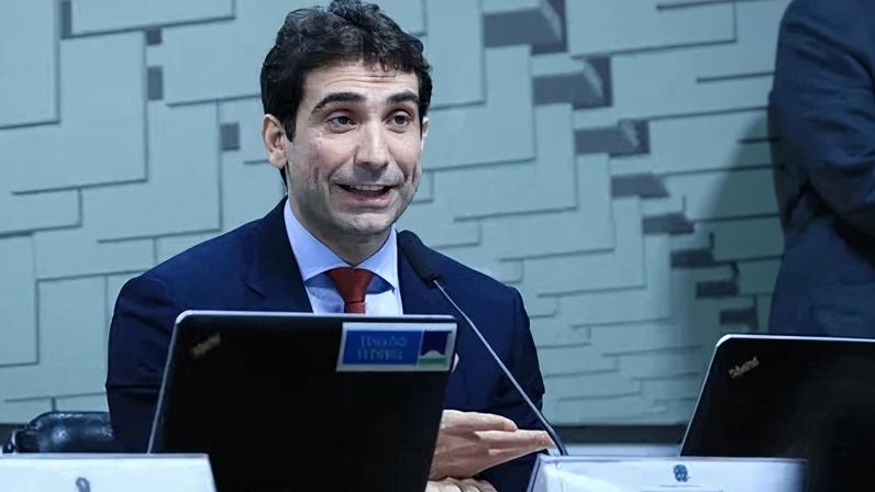 Diretor de Política Monetária do Banco Central, Gabríel Galípolo, em fala a comissão no Senado Federal