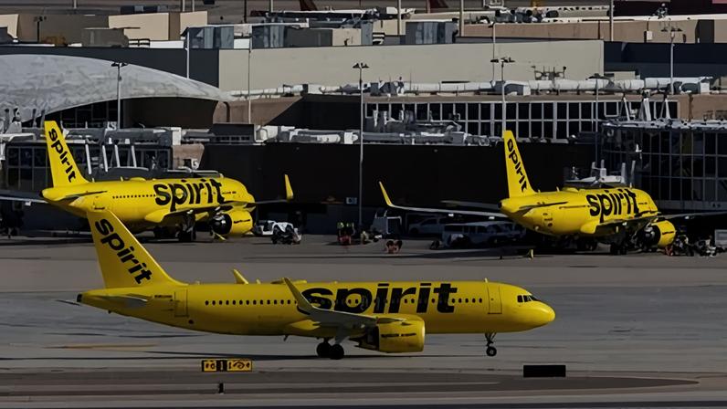 Avião comercial da Spirit Airlines em Las Vegas