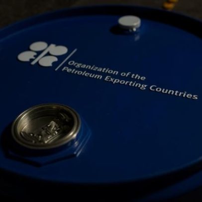 Opep+ aumenta produção em 188 mil barris/dia para junho
