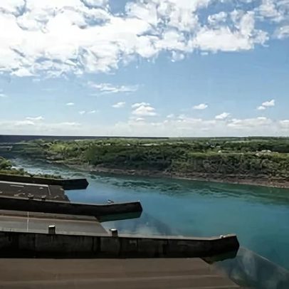 ONS eleva previsão de carga de energia no Brasil para maio