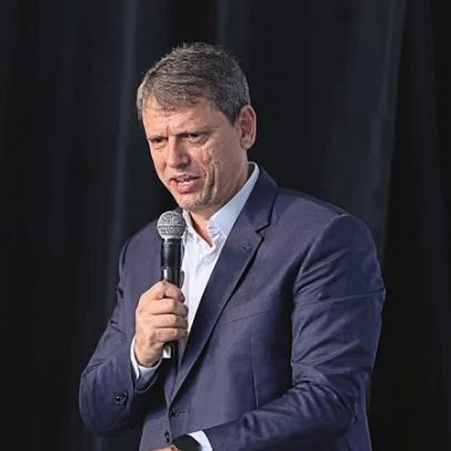 Tarcísio acusa governo e PT de descaso com o agronegócio em vídeo