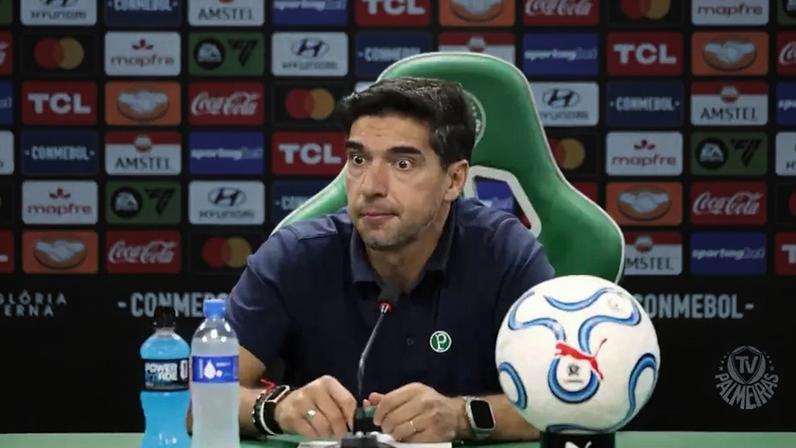 Abel Ferreira admite jogo ruim e cita calendário após derrota do Palmeiras