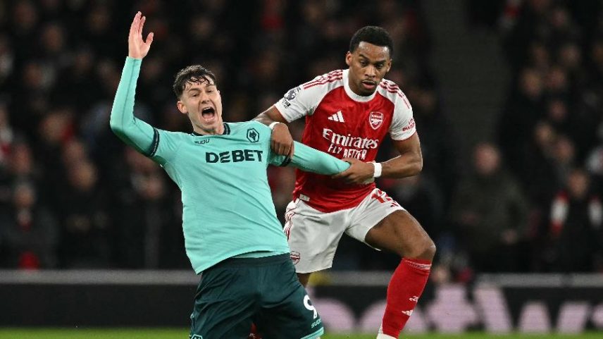 Lance de Arsenal x Wolverhampton, duelo de campeão e lanterna pelo Campeonato Inglês