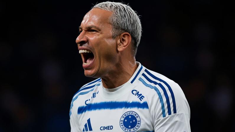 Matheus Pereira, jogador do Cruzeiro (Foto: Gustavo Aleixo/Cruzeiro)