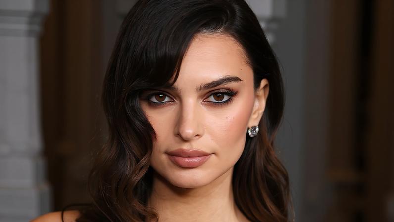 Emily Ratajkowski no 2024 LACMA Art + Film Gala