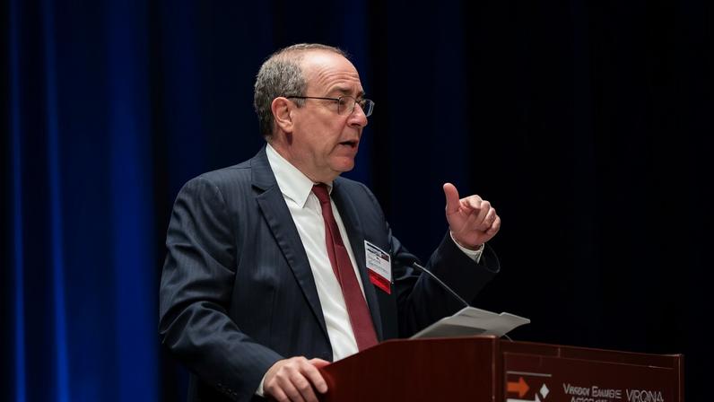 Tom Barkin, presidente da distrital de Richmond do Federal Reserve (Fed), discursa em evento — Foto: Facebook/@federalreservebankofrichmond