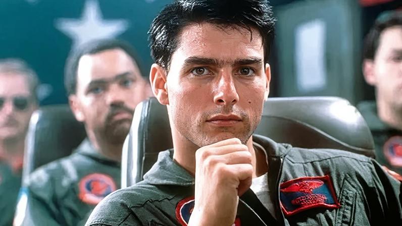 Tom Cruise em "Top Gun: Ases Indomáveis" (1986)