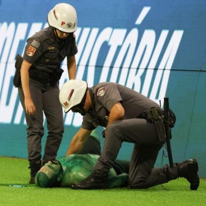 Palmeiras registra B.O. e impede torcedor que tentou invadir o gramado