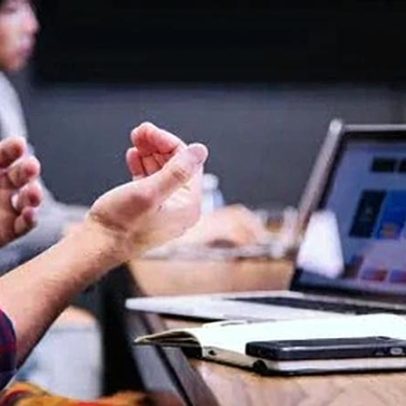 Confiança empresarial cai para 90,6 pontos, aponta FGV