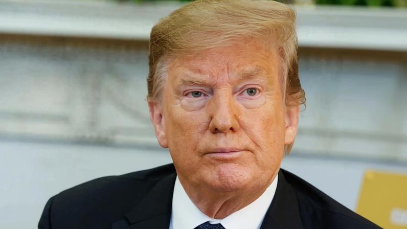 Carlson também avaliou que a guerra iniciada por Israel e por Trump (foto) pode enfraquecer o Partido Republicano