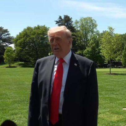 Trump afirma que Irã seria varrido se atacar navios dos EUA