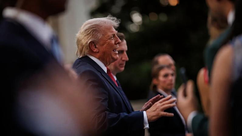 O presidente dos Estados Unidos, Donald Trump, em evento na Casa Branca na terça-feira (19) (Foto: SAMUEL CORUM/EFE/EPA)