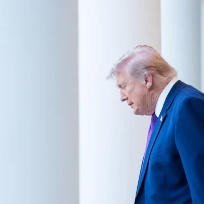 Trump propõe empréstimos e cortes de impostos para frear alta dos preços do petróleo