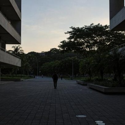 Unifei reduz jornada de terceiros para 40 horas semanais