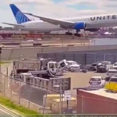Imagens mostram avião da United atingindo caminhão no pouso