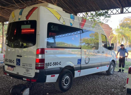 Programa Ligado do governo paulista transporta alunos da rede estadual