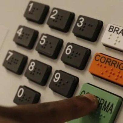Urnas eletrônicas completam 30 anos sob clima de desconfiança