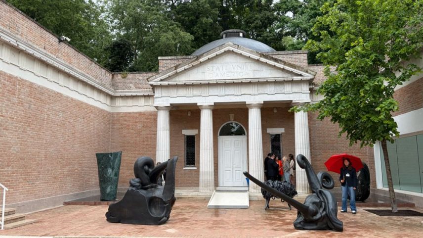Pavilhão dos EUA na Bienal de Veneza é um dos mais vazios