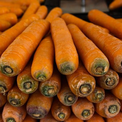 Alimentos sobem 1,34% e chegam a 43,3% do IPCA de abril, diz IBGE