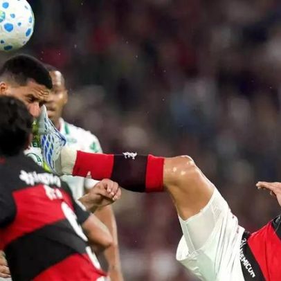Áudio do VAR sobre expulsão de Carrascal envolvendo Flamengo e Palmeiras