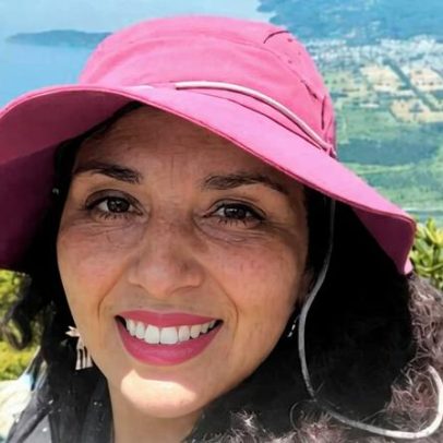 Mulher morre ao cair 600 metros em vulcão no dia do aniversário